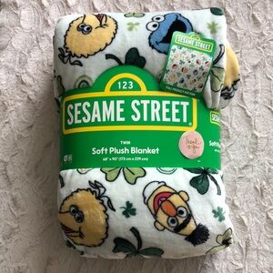 Sesame Street St. Patrick’s Day Soft Plush TWIN Blanket